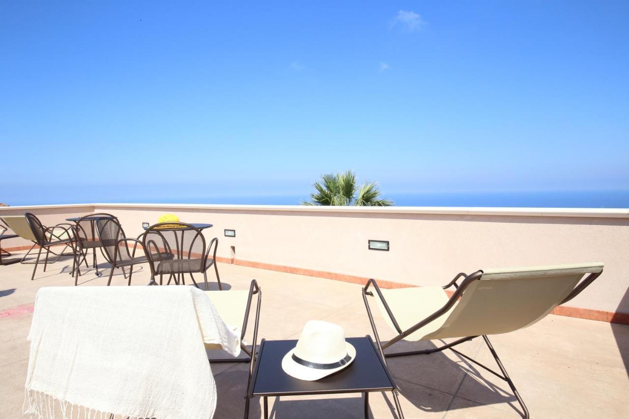 B&B Villa Orchidea Ricadi Extérieur photo